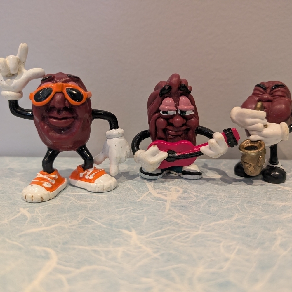 Vintage California Raisins Figurines Set